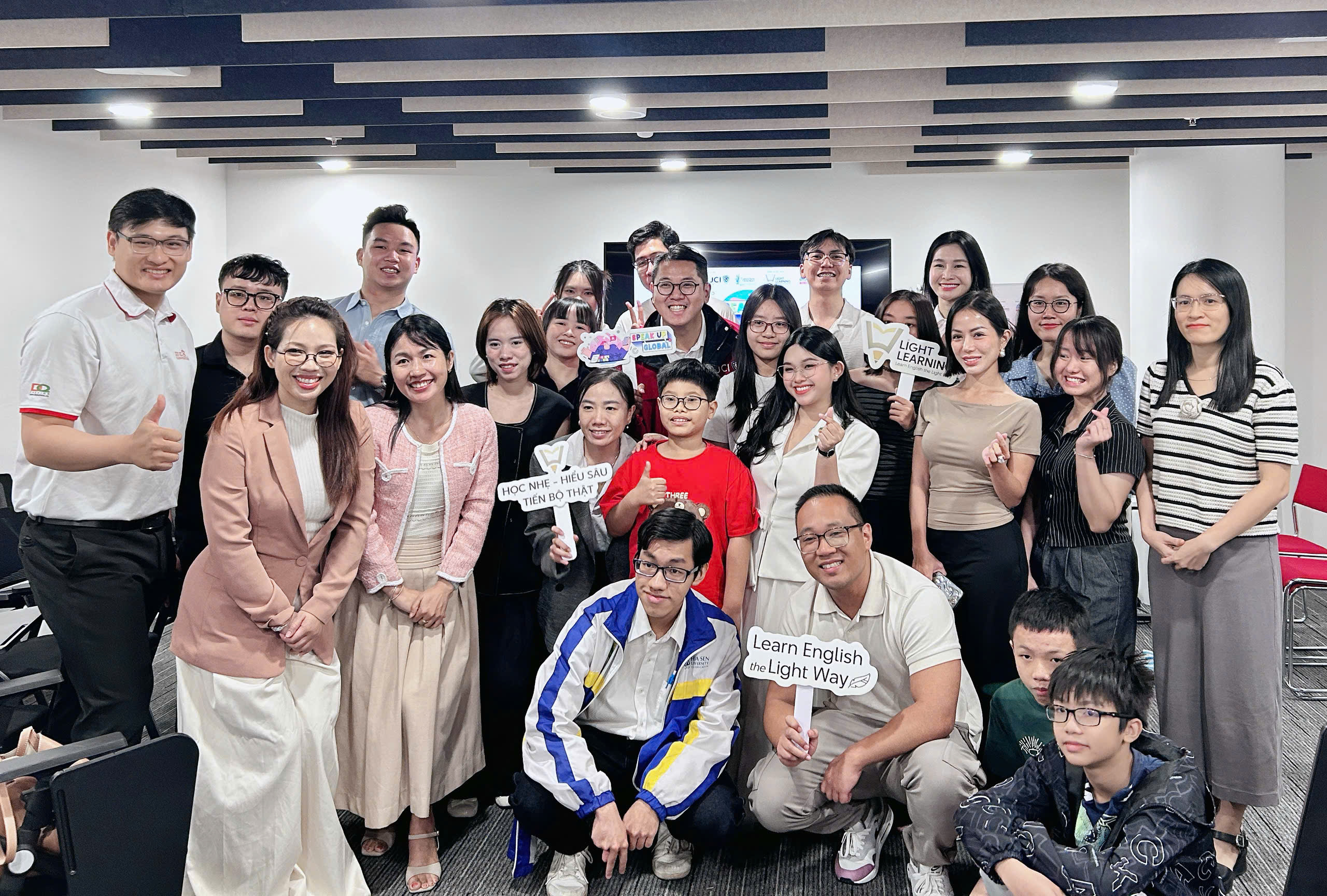 Speak Up Global • Phối hợp cùng JCI Trevi • Ảnh minh họa